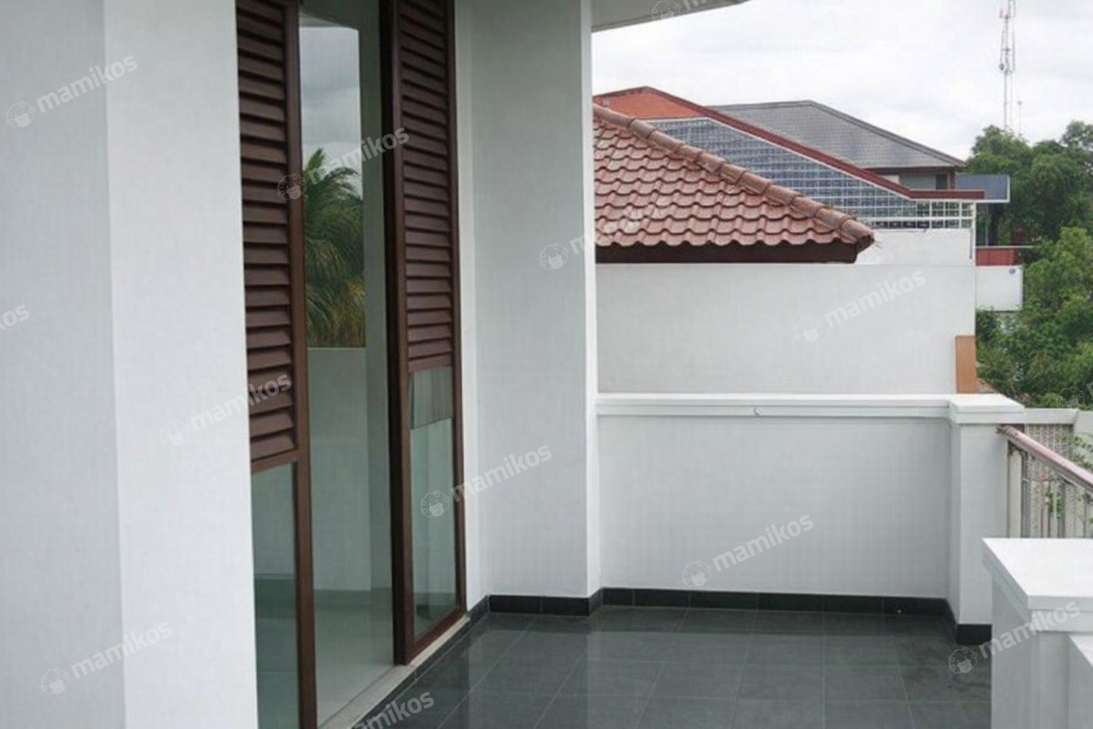 Rumah Sertifikat SHM 4 Kamar Tidur 3 Kamar Mandi Kedoya Jakarta Barat - Photo 4