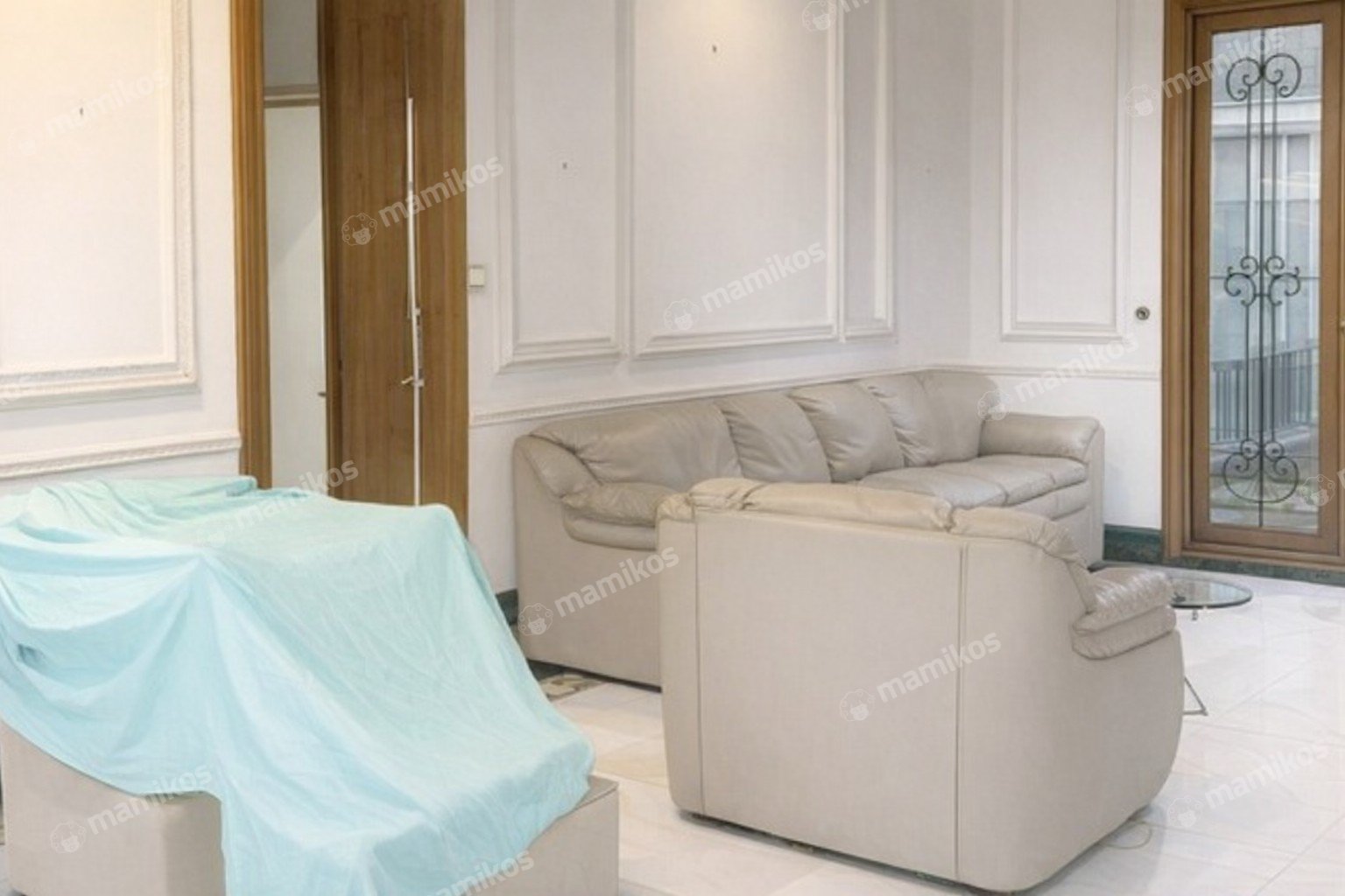 Rumah Sertifikat SHM 4 Kamar Tidur 4 Kamar Mandi Pantai Indah Kapuk Jakarta Utara