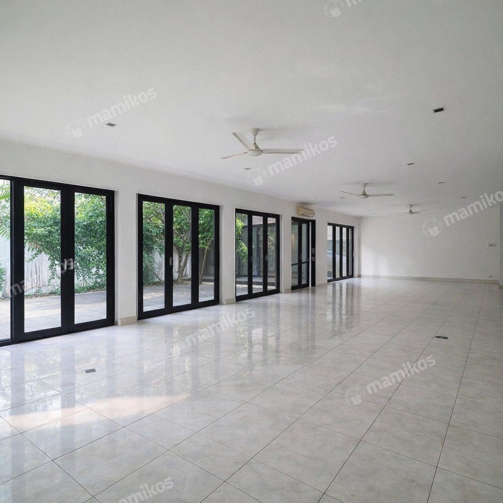 Rumah Sertifikat SHM 6 Kamar Tidur 6 Kamar Mandi Kemang Jakarta Selatan - Photo 3