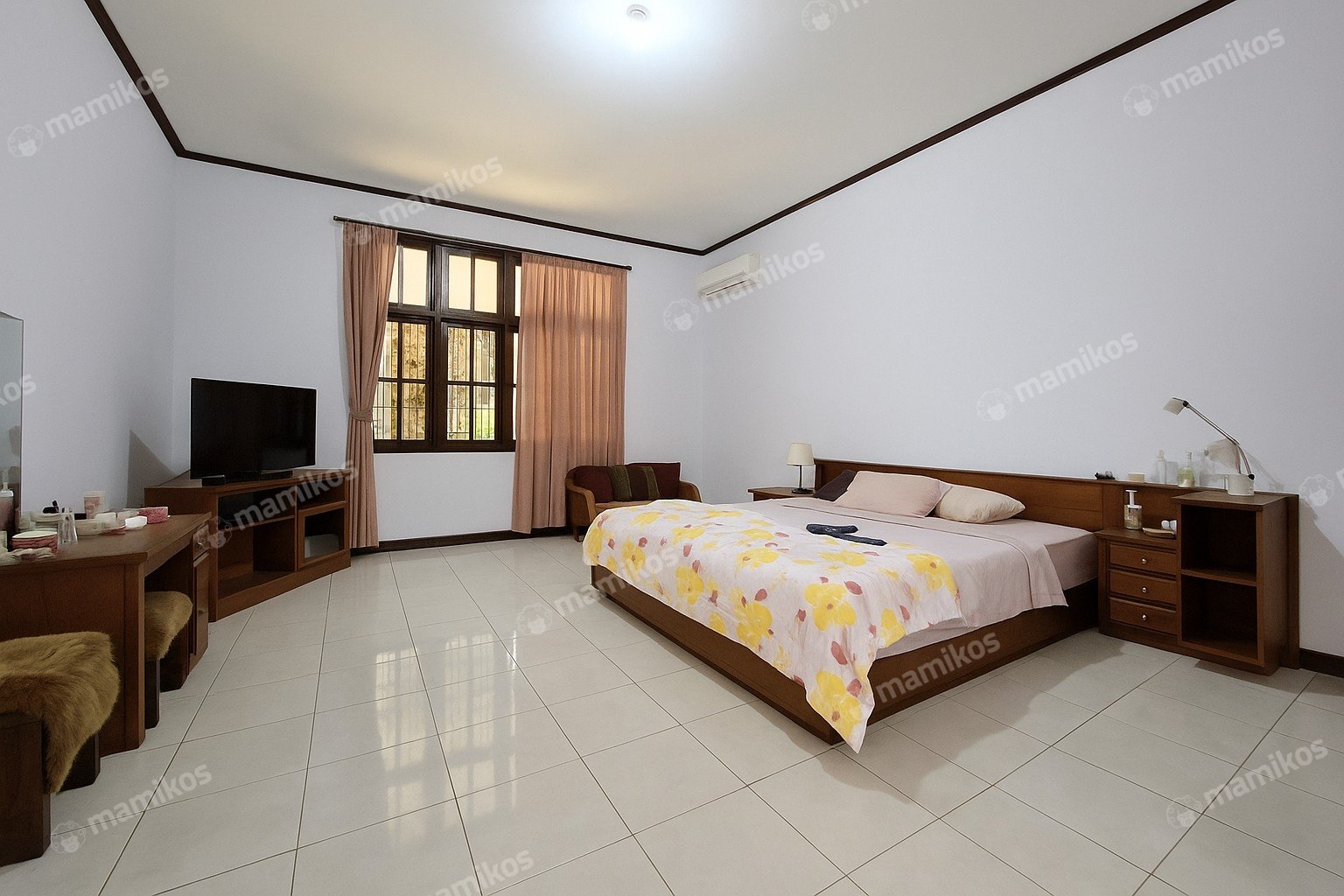 Rumah Sertifikat SHM 3 Kamar Tidur 2 Kamar Mandi Puri Indah Jakarta Barat - Photo 5
