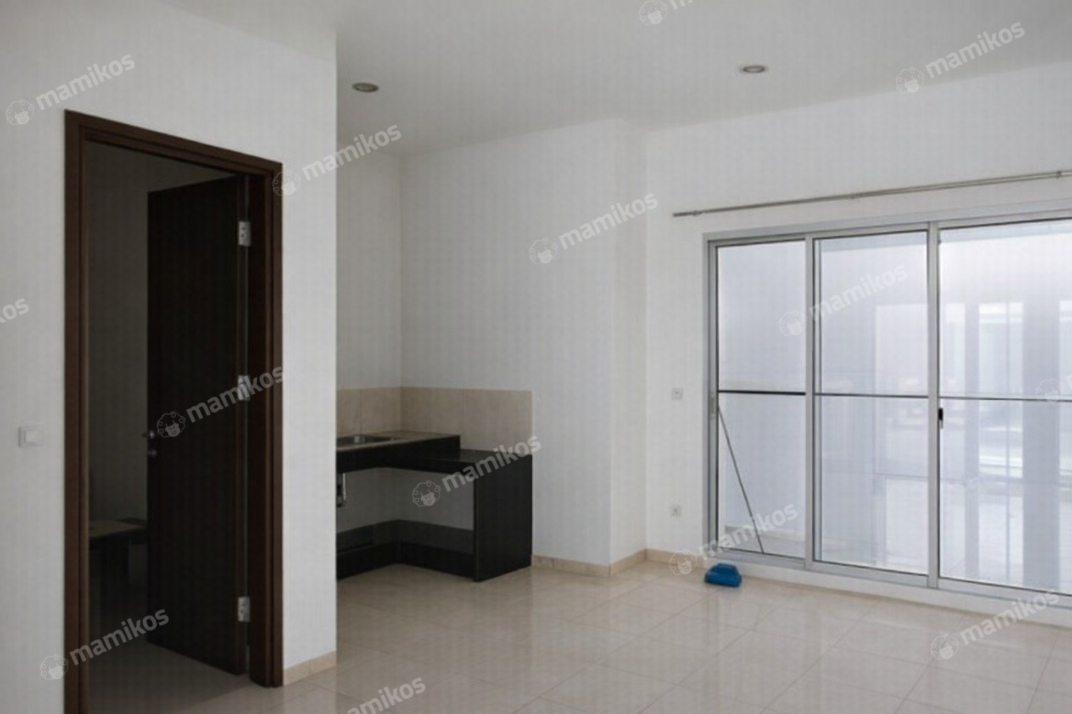 Rumah Sertifikat HGB 3 Kamar Tidur 3 Kamar Mandi Golf Island Jakarta Utara - Photo 3
