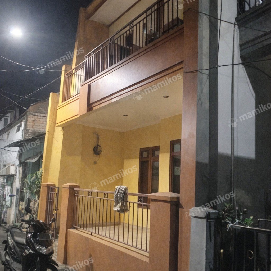 Rumah Sertifikat SHM 3 Kamar Tidur 2 Kamar Mandi Tanjung Duren Utara Jakarta Barat - Photo 2