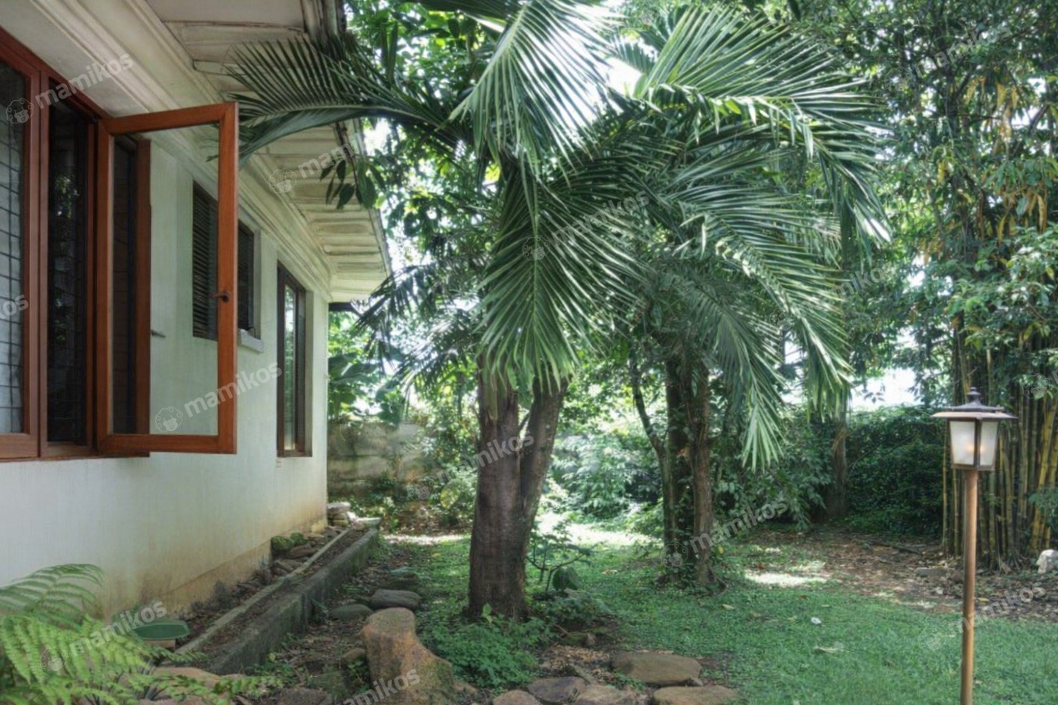 Rumah Sertifikat SHM 6 Kamar Tidur 3 Kamar Mandi Cipete Jakarta Selatan