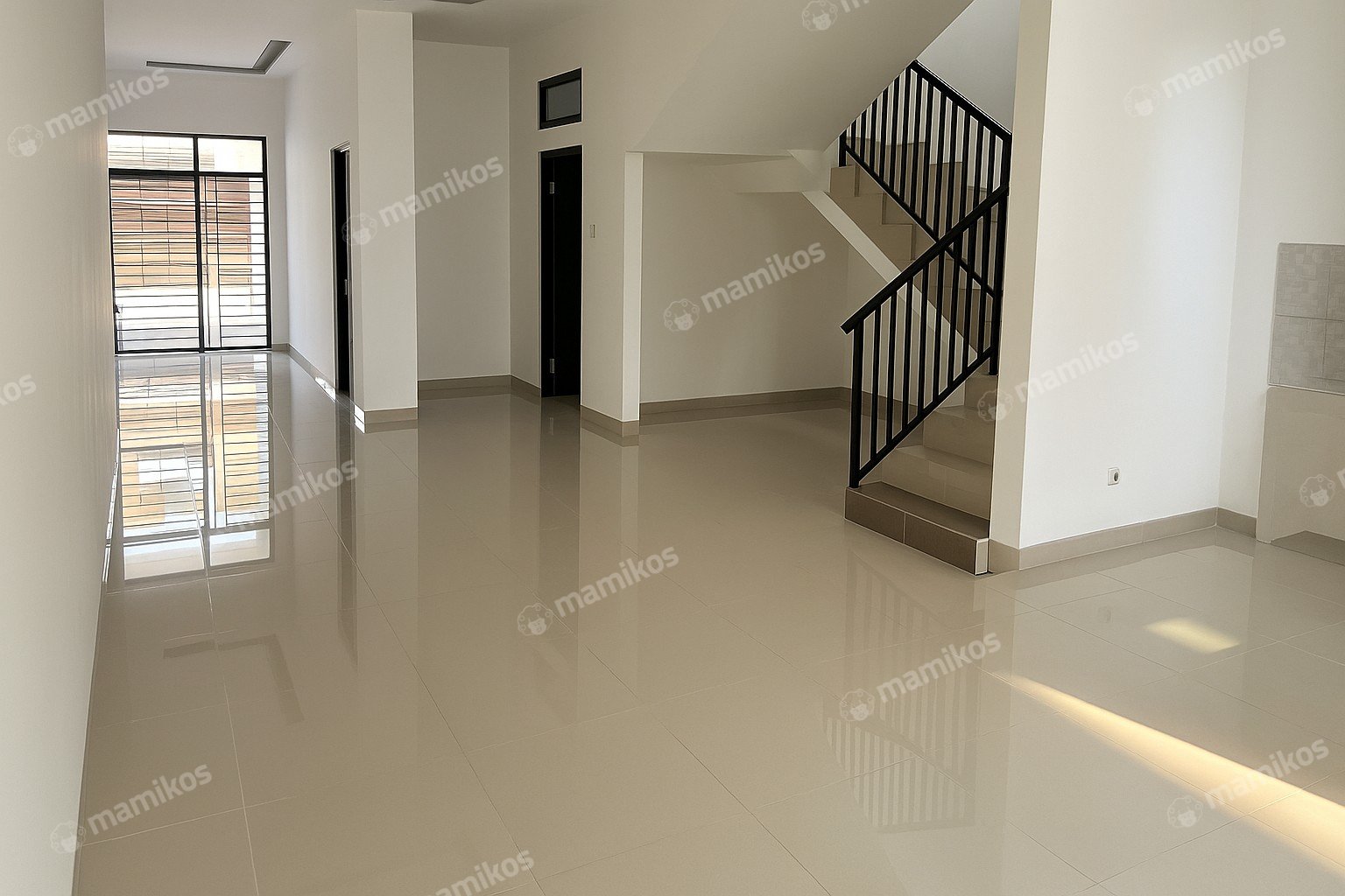 Rumah 4KT 4KM Meruya Jakarta Barat - Photo 3