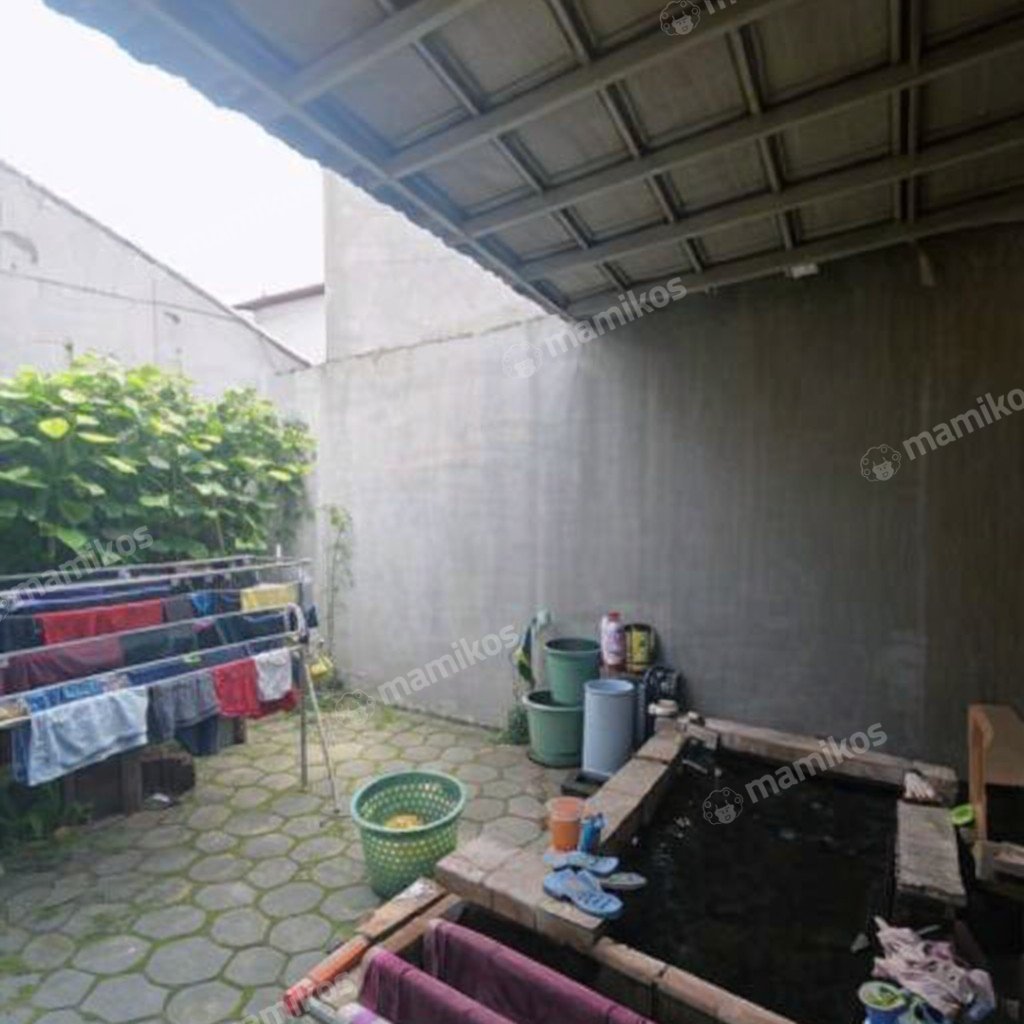 Rumah Sertifikat SHM 3 Kamar Tidur 2 Kamar Mandi Kota Wisata Jakarta Timur - Photo 2
