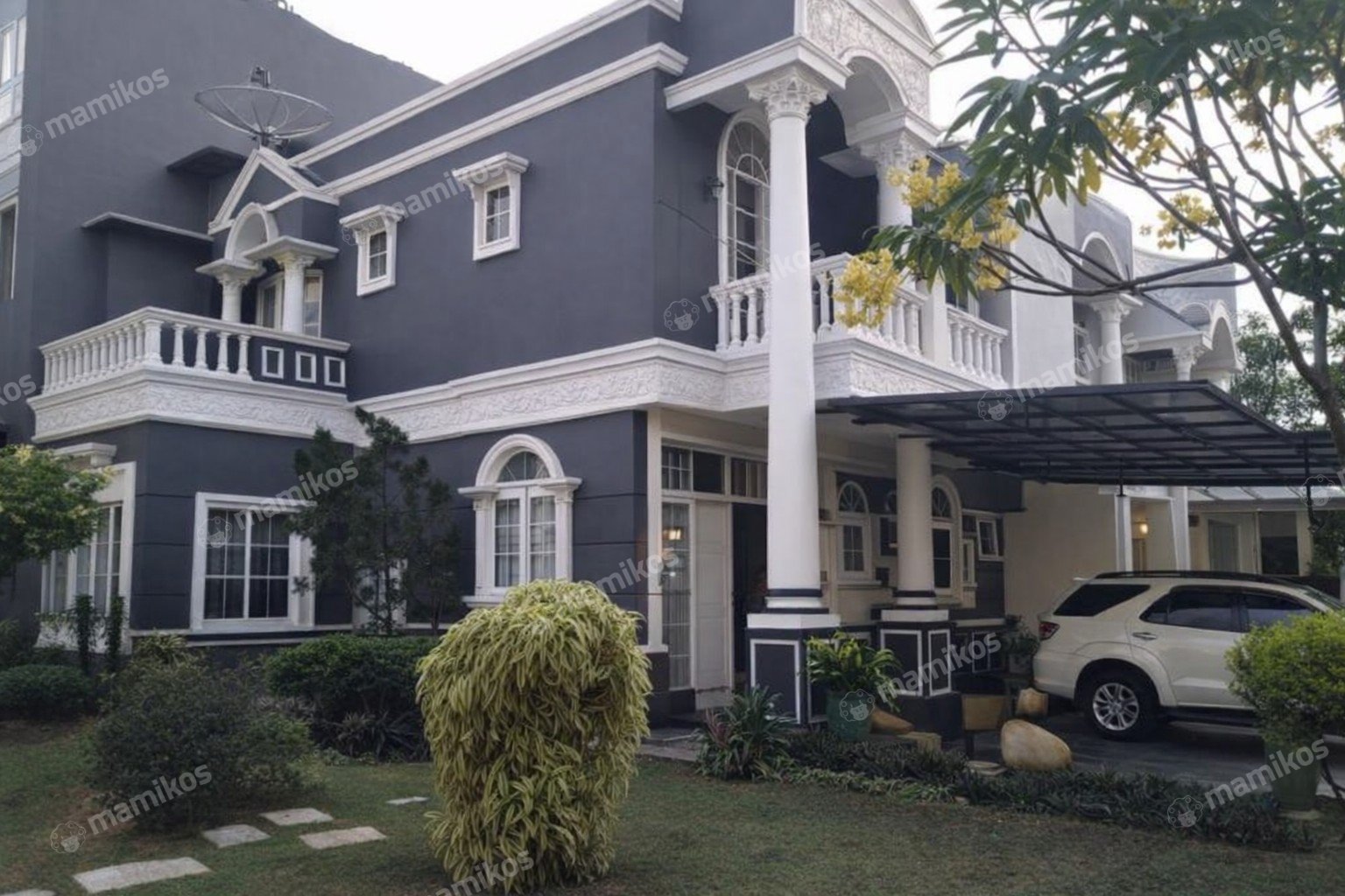 Rumah Sertifikat SHM 4 Kamar Tidur 4 Kamar Mandi Pantai Indah Kapuk Jakarta Utara