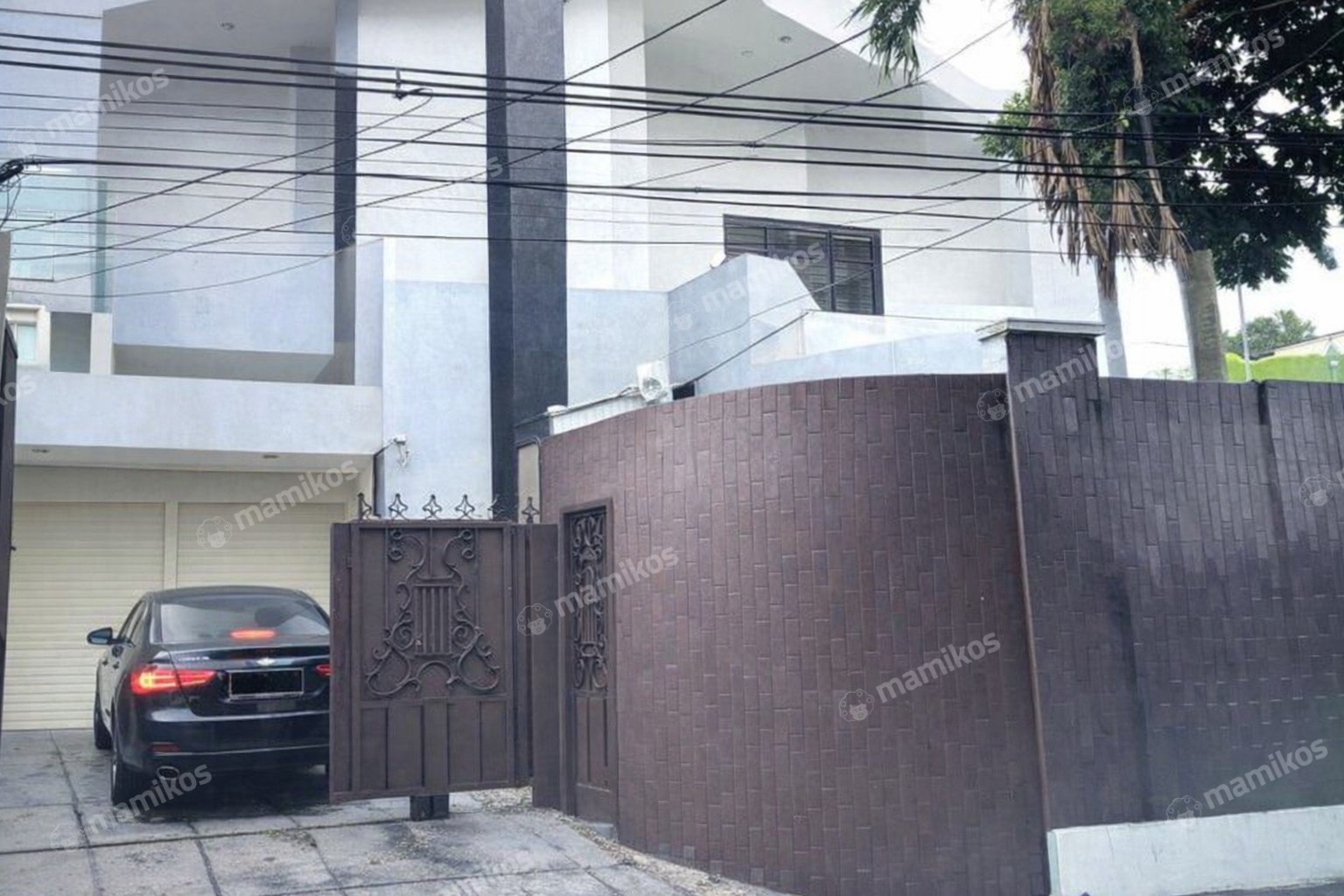 Rumah Sertifikat SHM 4 Kamar Tidur 4 Kamar Mandi Kemang Jakarta Selatan