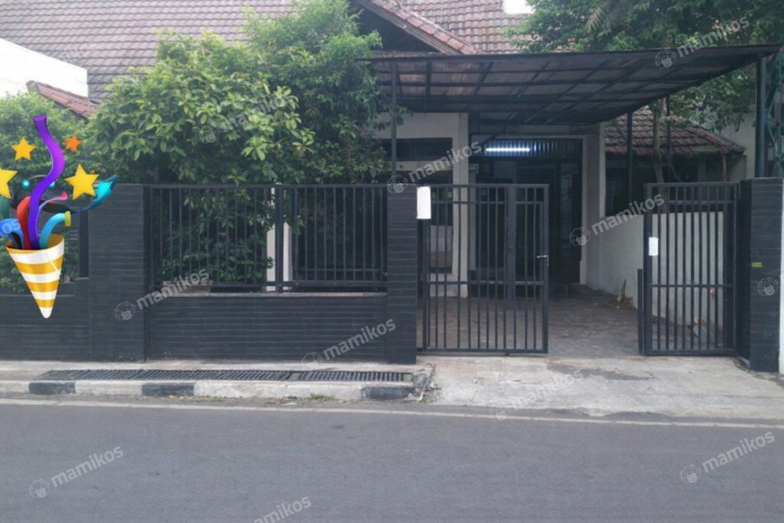Rumah Sertifikat SHM 4 Kamar Tidur 4 Kamar Mandi Jatiwaringin Jakarta Timur