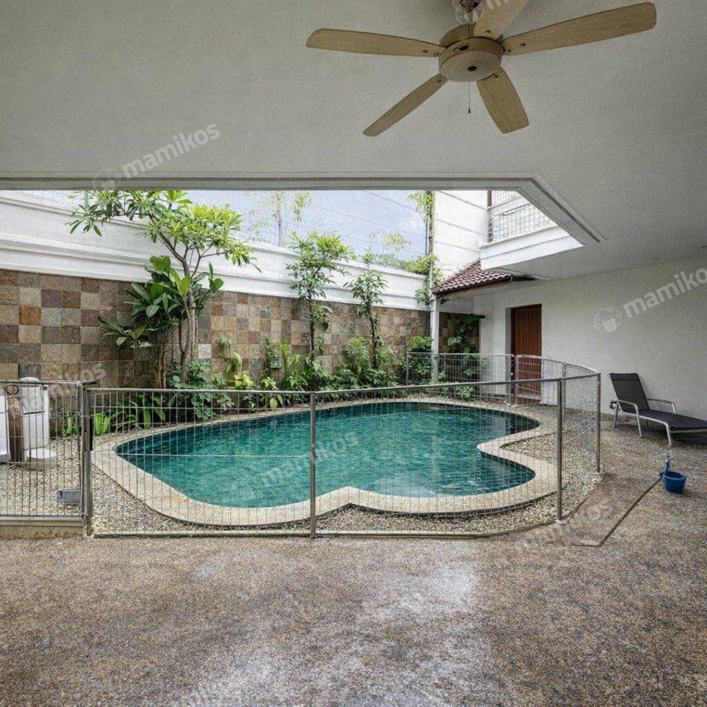 Rumah Sertifikat SHM 7 Kamar Tidur 4 Kamar Mandi Pondok Indah Jakarta Selatan - Photo 2