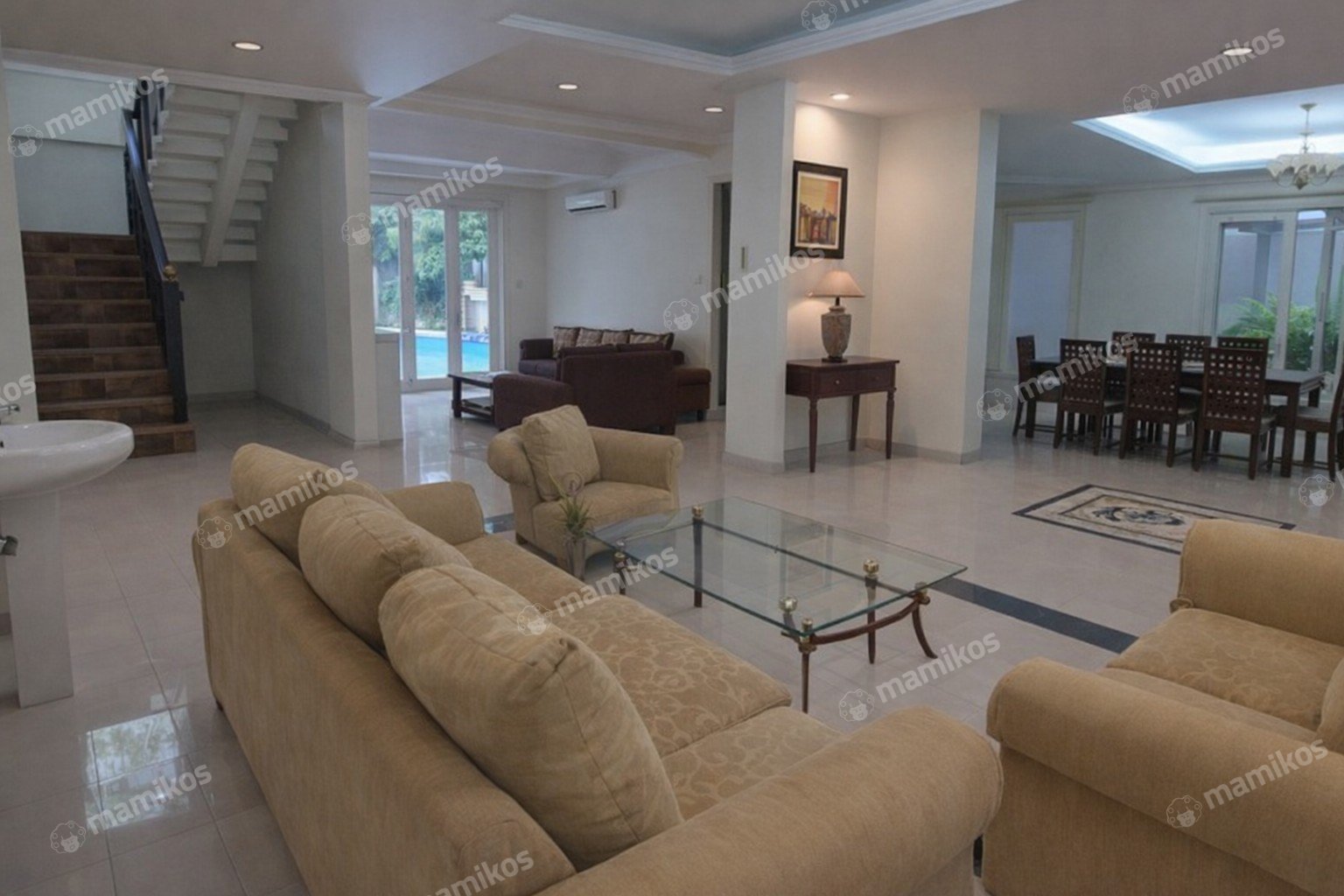 Rumah Sertifikat SHM 4 Kamar Tidur 4 Kamar Mandi Ampera Jakarta Selatan