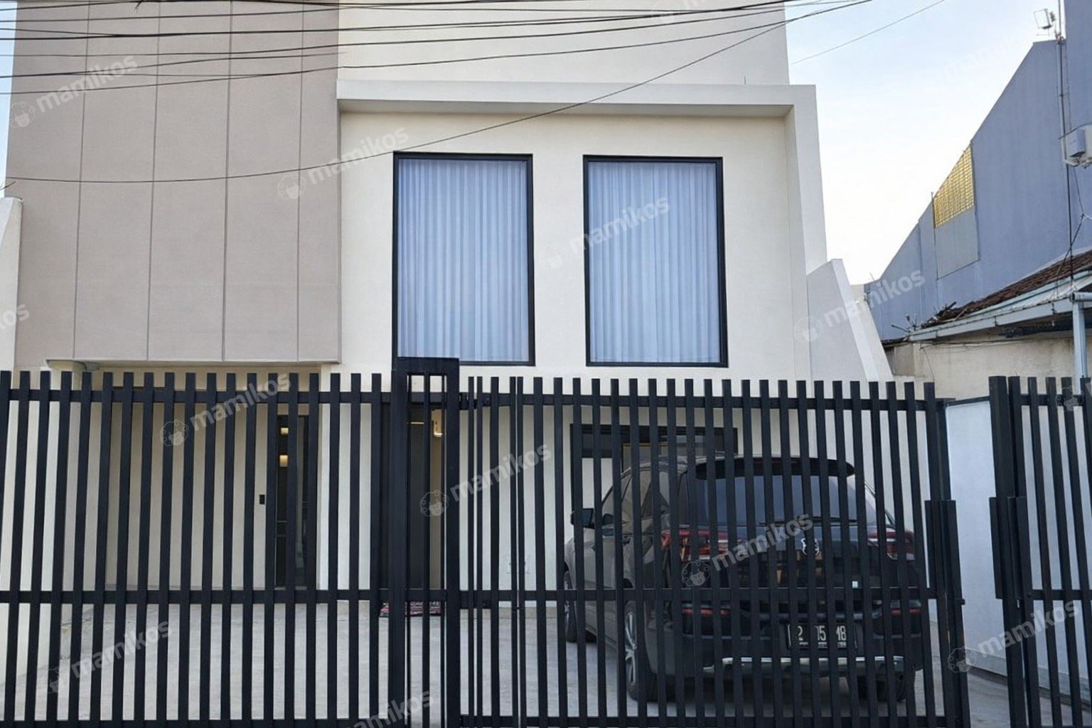 Rumah Sertifikat SHM 5 Kamar Tidur 4 Kamar Mandi Kelapa Gading Jakarta Utara