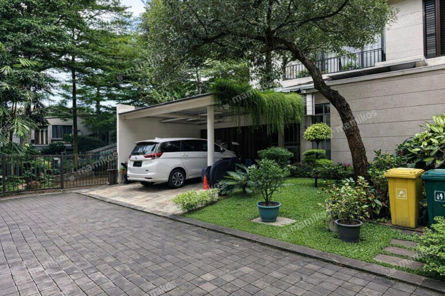 Rumah Sertifikat SHM 4 Kamar Tidur 4 Kamar Mandi Lebak Bulus Jakarta Selatan