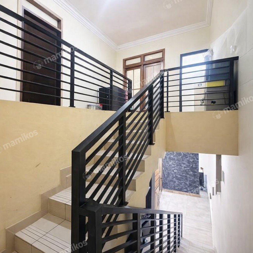 Rumah Sertifikat SHM 3 Kamar Tidur 3 Kamar Mandi Pondok Kelapa Jakarta Timur - Photo 3