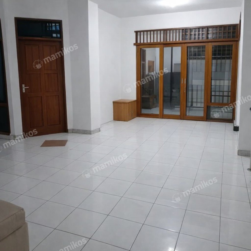 Rumah Sertifikat SHM 6 Kamar Tidur 5 Kamar Mandi Kembangan Jakarta Barat - Photo 3