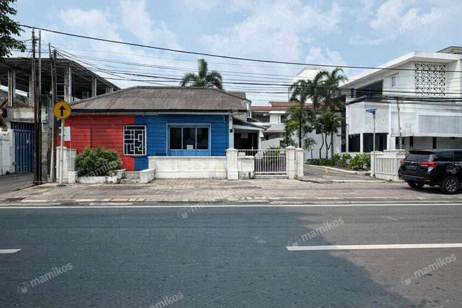 Rumah Sertifikat SHM 12 Kamar Tidur 3 Kamar Mandi Tebet Jakarta Selatan