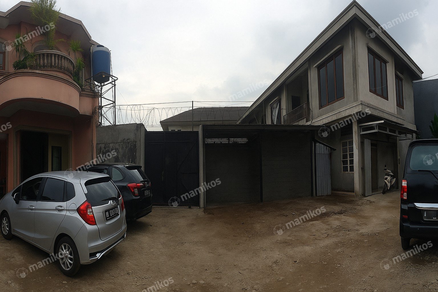 Rumah Sertifikat SHM 8 Kamar Tidur 8 Kamar Mandi Matraman Jakarta Timur - Photo 4