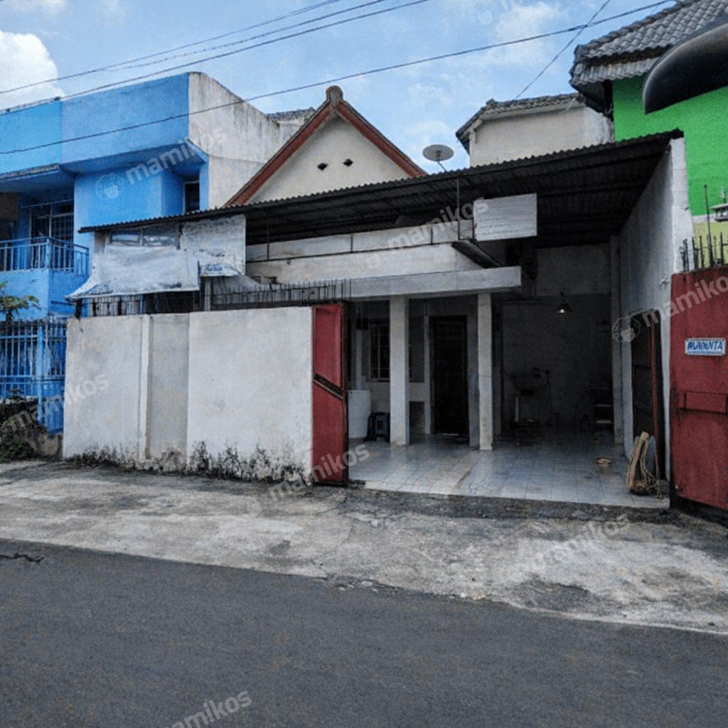 Rumah Sertifikat SHM 5 Kamar Tidur 1 Kamar Mandi Tamansari Jakarta Barat