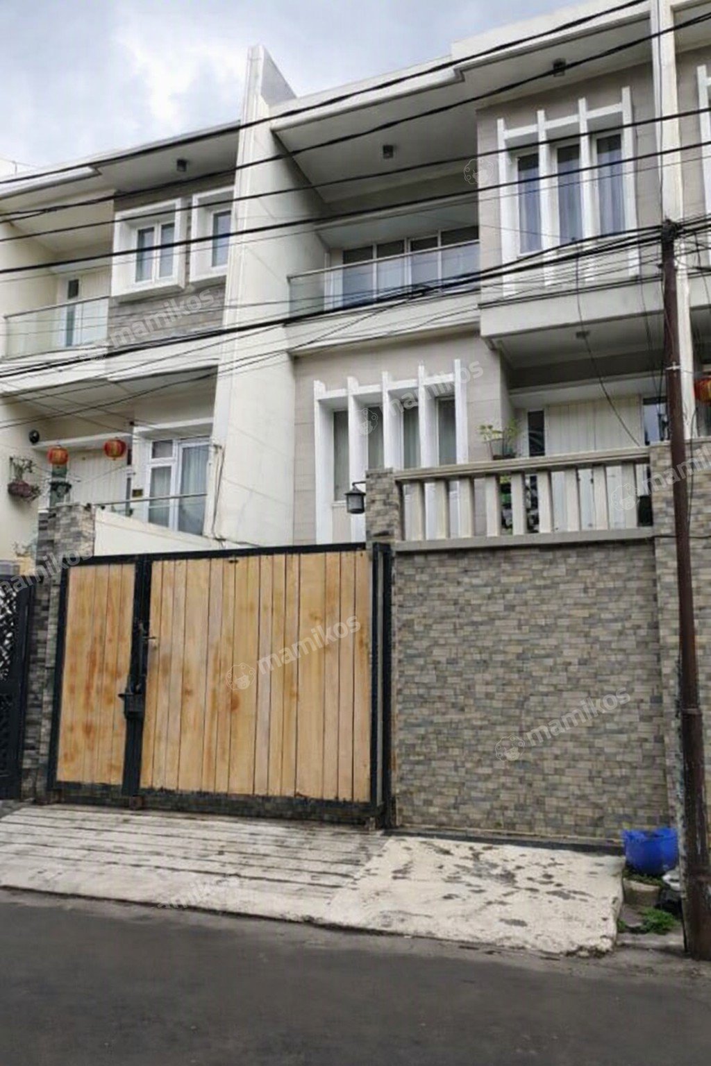 Rumah Sertifikat SHM 5 Kamar Tidur 3 Kamar Mandi Pluit Jakarta Utara - Photo 2