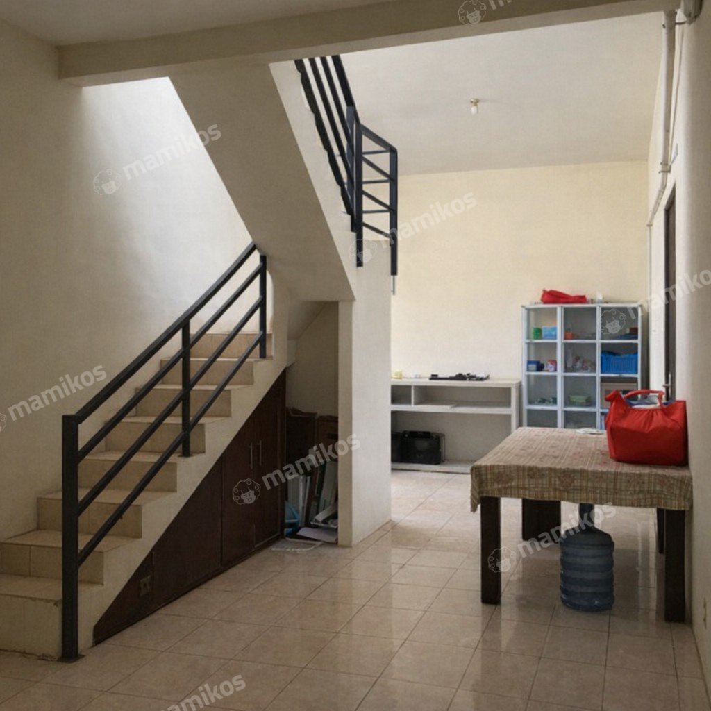 Rumah Sertifikat SHM 2 Kamar Tidur 2 Kamar Mandi Joglo Jakarta Barat - Photo 2