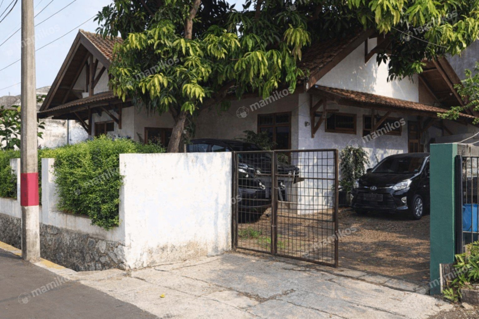 Rumah Sertifikat SHM 3 Kamar Tidur 2 Kamar Mandi Ciracas Jakarta Timur