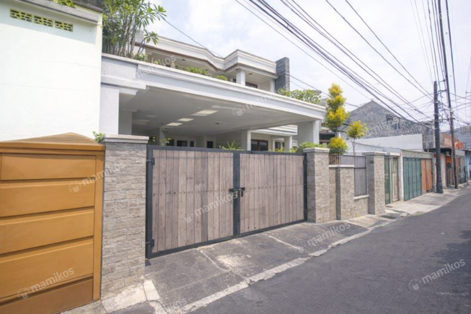 Rumah Sertifikat SHM 5 Kamar Tidur 5 Kamar Mandi Jagakarsa Jakarta Selatan - Photo 5