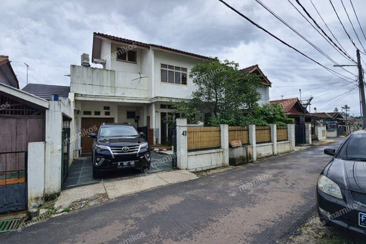 Rumah Sertifikat SHM 4 Kamar Tidur 3 Kamar Mandi Pondok Kelapa Jakarta Timur