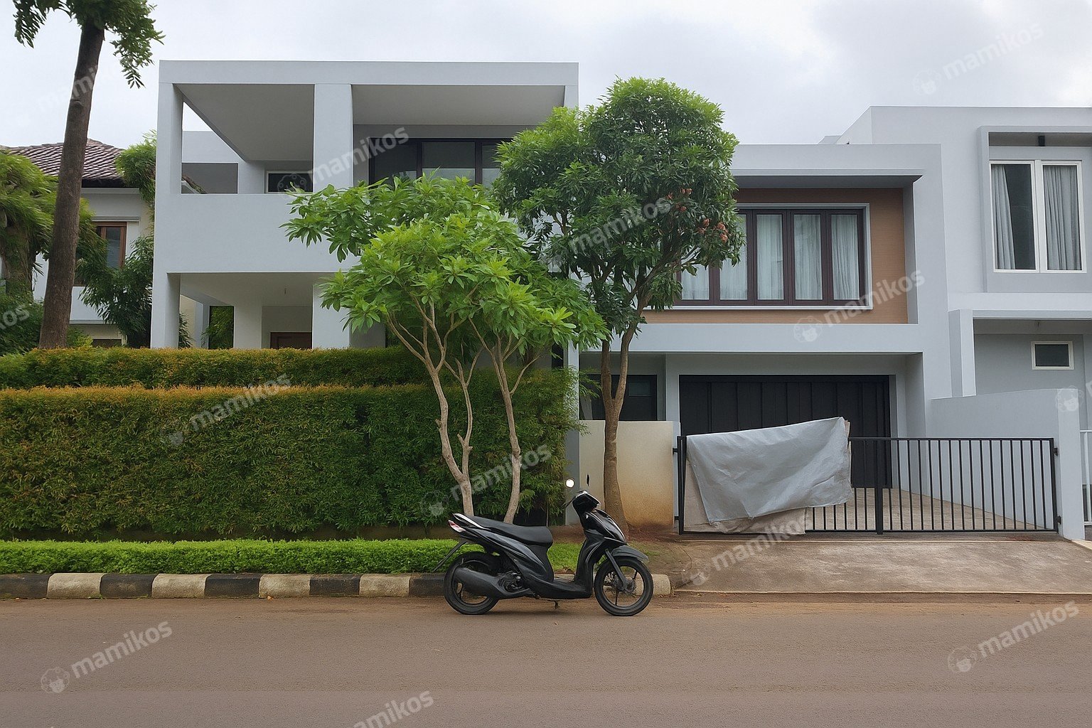 Rumah Sertifikat SHM 3 Kamar Tidur 2 Kamar Mandi Kedoya Selatan Jakarta Barat