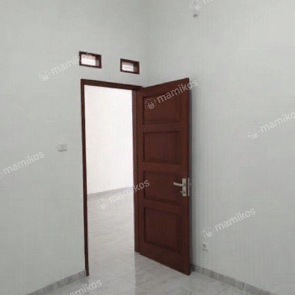 Rumah Sertifikat SHM 3 Kamar Tidur 2 Kamar Mandi Duren Sawit Jakarta Timur - Photo 4