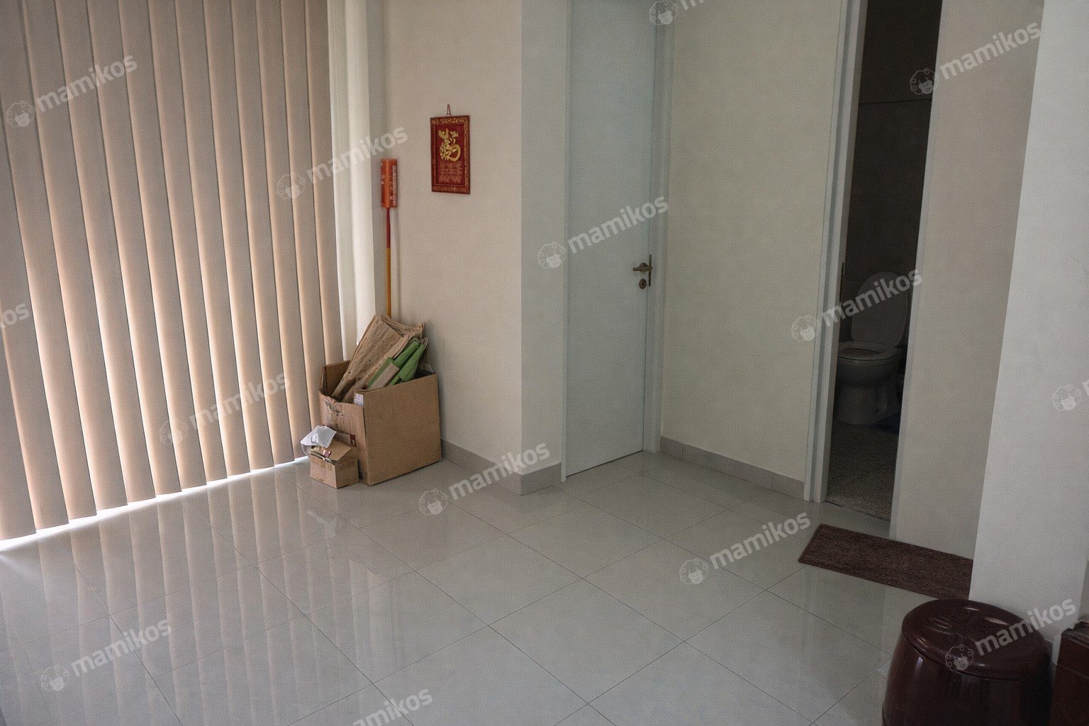 Rumah Sertifikat SHM 4 Kamar Tidur 3 Kamar Mandi Green Lake City Jakarta Barat - Photo 2