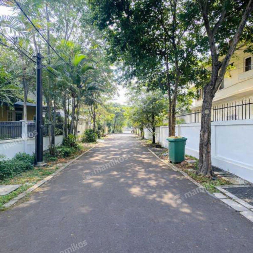 Rumah 4 Kamar Tidur 3 Kamar Mandi Kuningan Jakarta Selatan - Photo 3