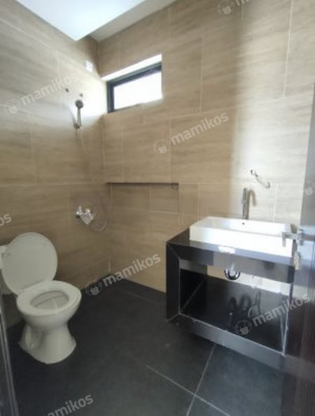 Rumah Sertifikat SHM 3 Kamar Tidur 2 Kamar Mandi Kelapa Dua Tangerang - Photo 2