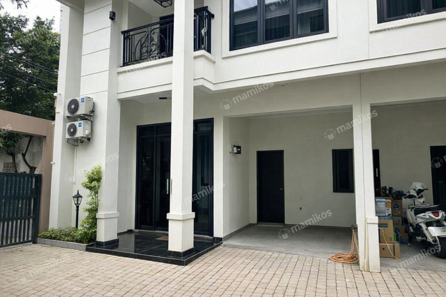 Rumah Sertifikat SHM 3 Kamar Tidur 3 Kamar Mandi Kalisari Jakarta Timur