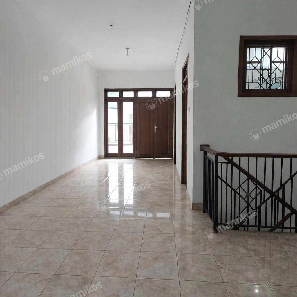 Rumah Sertifikat SHM 3 Kamar Tidur 2 Kamar Mandi Duren Sawit Jakarta Timur - Photo 2