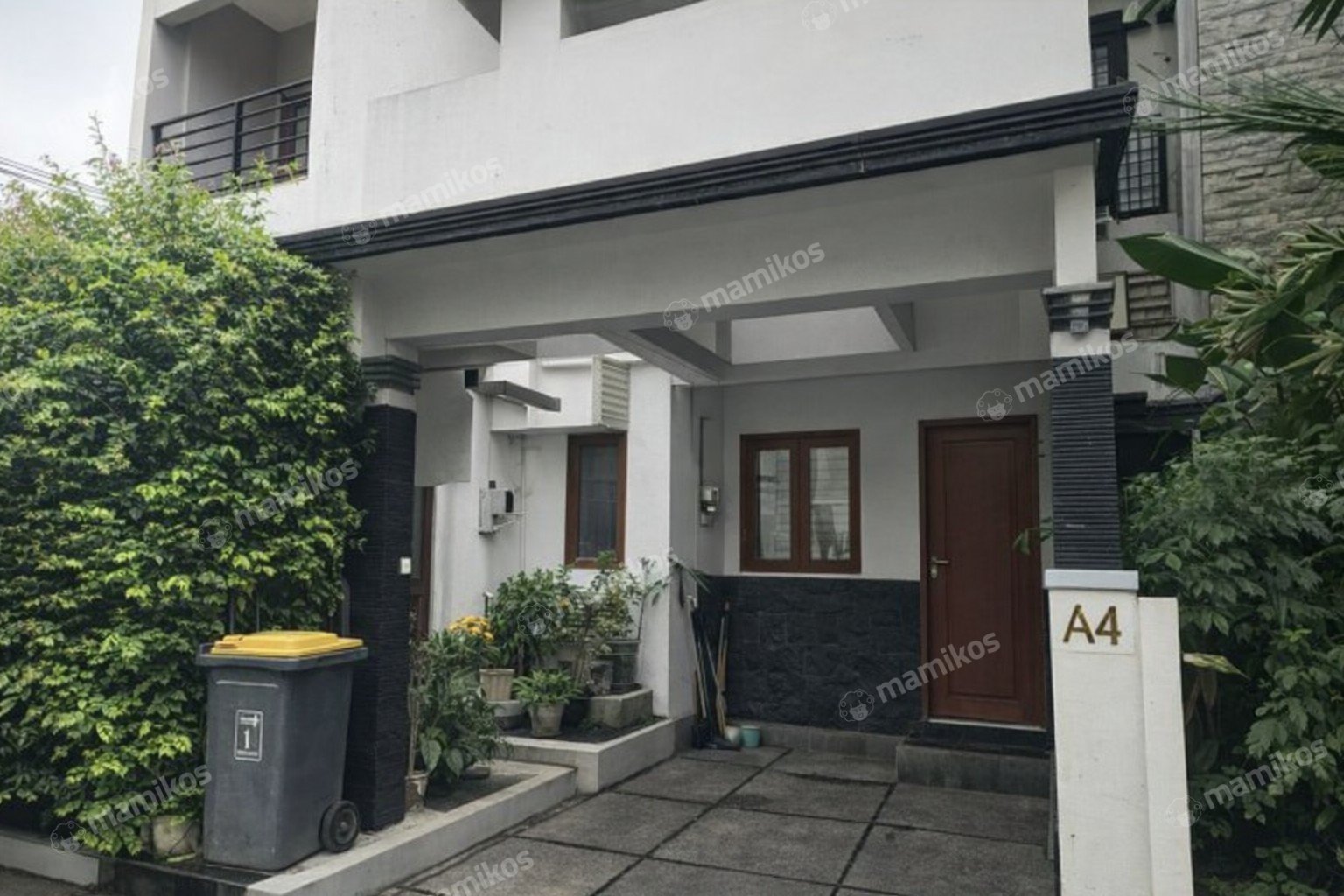 Rumah Sertifikat SHM 3 Kamar Tidur 3 Kamar Mandi Kramat Jati Jakarta Timur