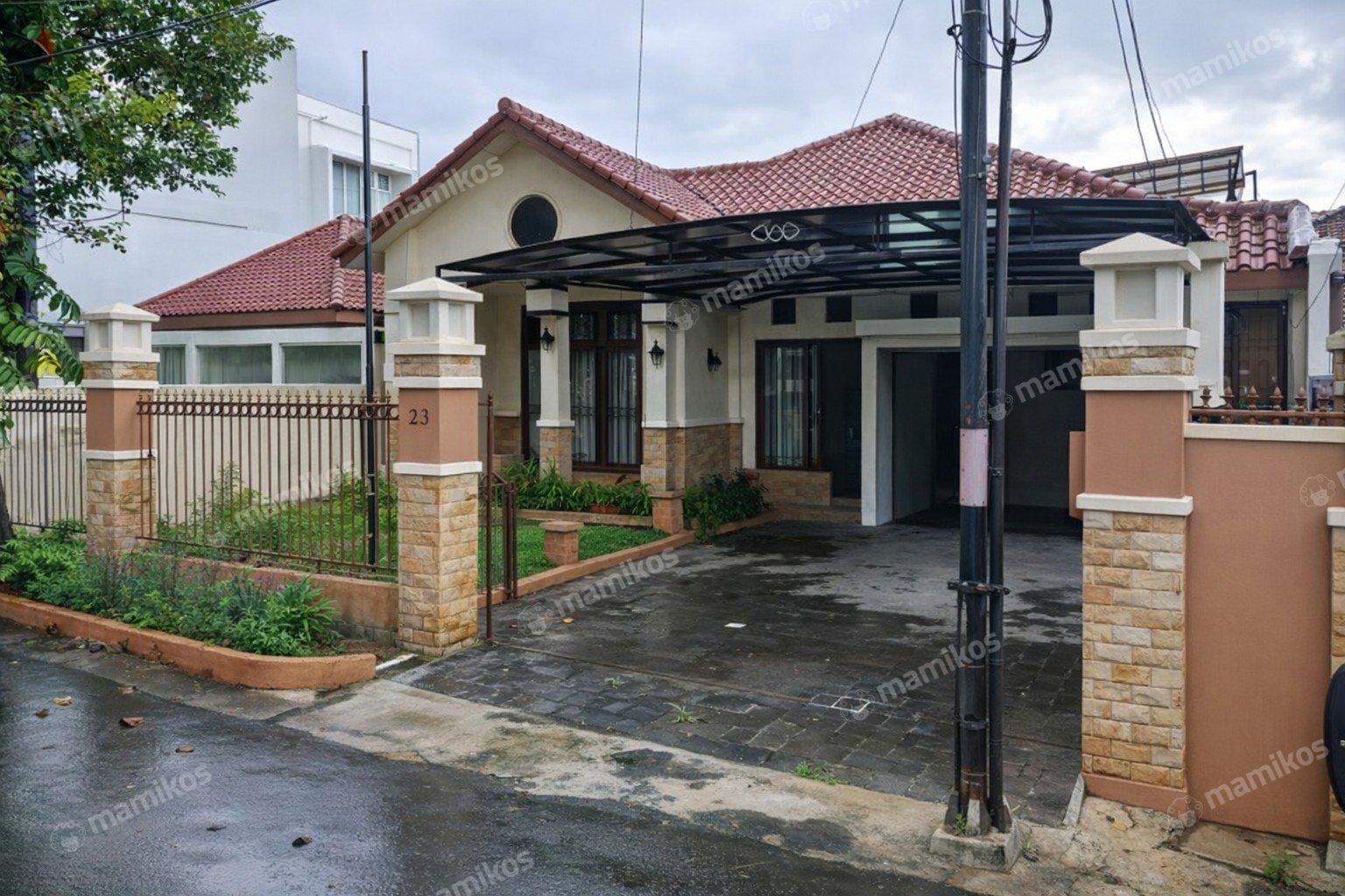 Rumah Sertifikat SHM 3 Kamar Tidur 3 Kamar Mandi Cipete Jakarta Selatan