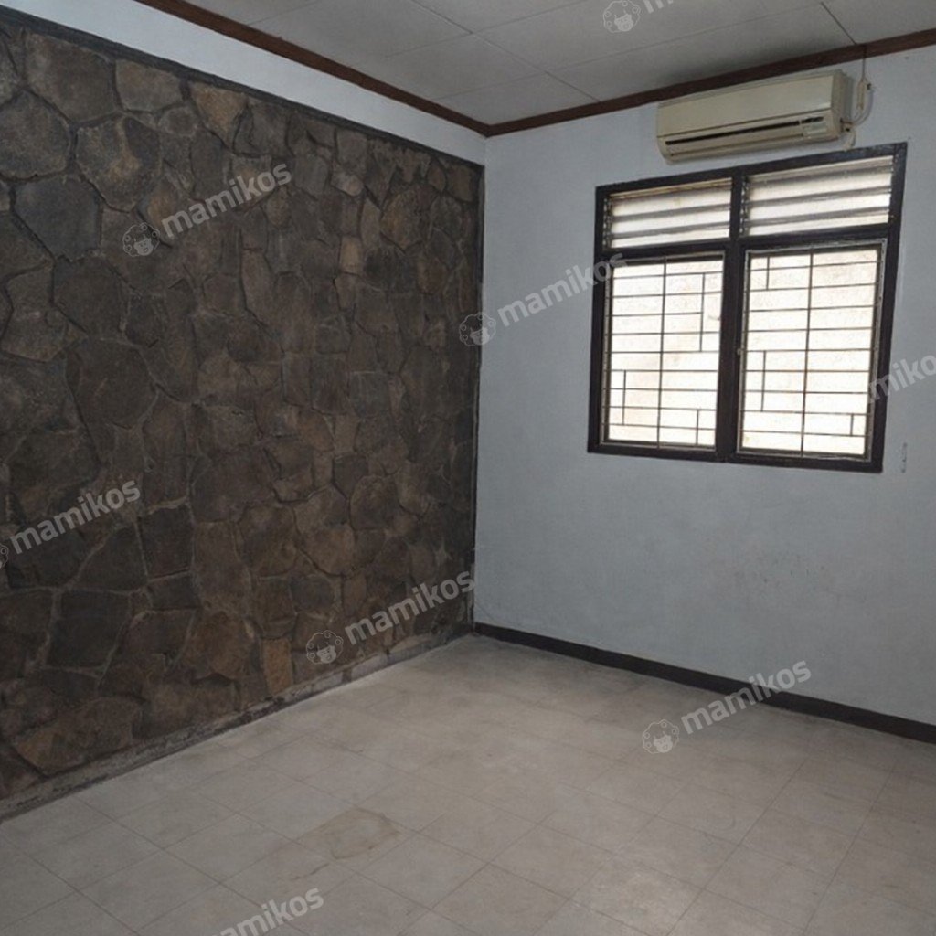 Rumah Sertifikat SHM 4 Kamar Tidur 2 Kamar Mandi Kebayoran Baru Jakarta Selatan - Photo 3