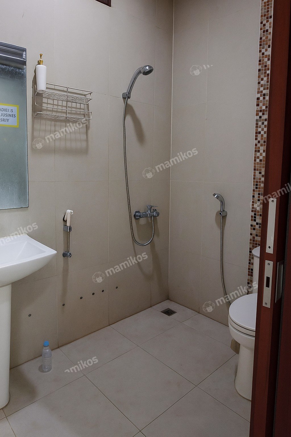 Rumah Sertifikat SHM 3 Kamar Tidur 3 Kamar Mandi Cibubur Jakarta Timur - Photo 4