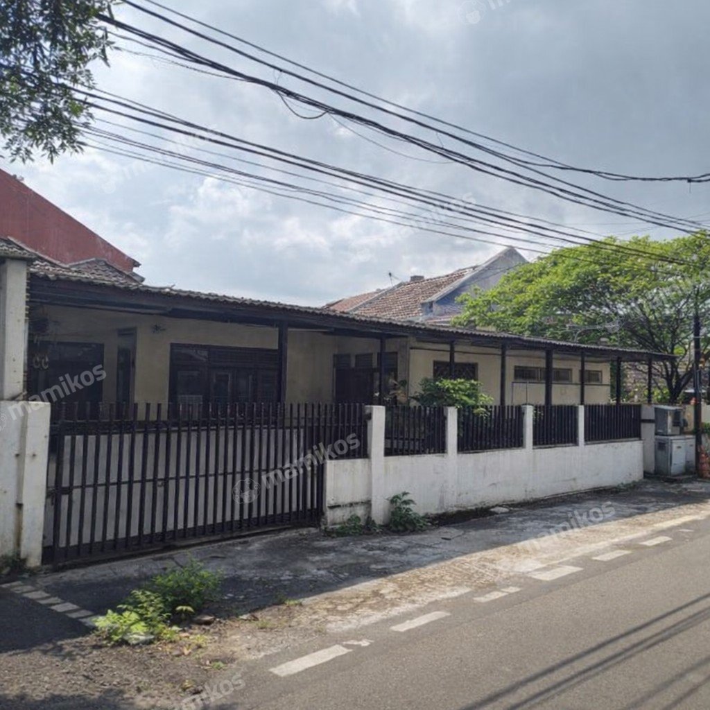 Rumah Sertifikat SHM 4 Kamar Tidur 3 Kamar Mandi Kayu Putih Jakarta Timur