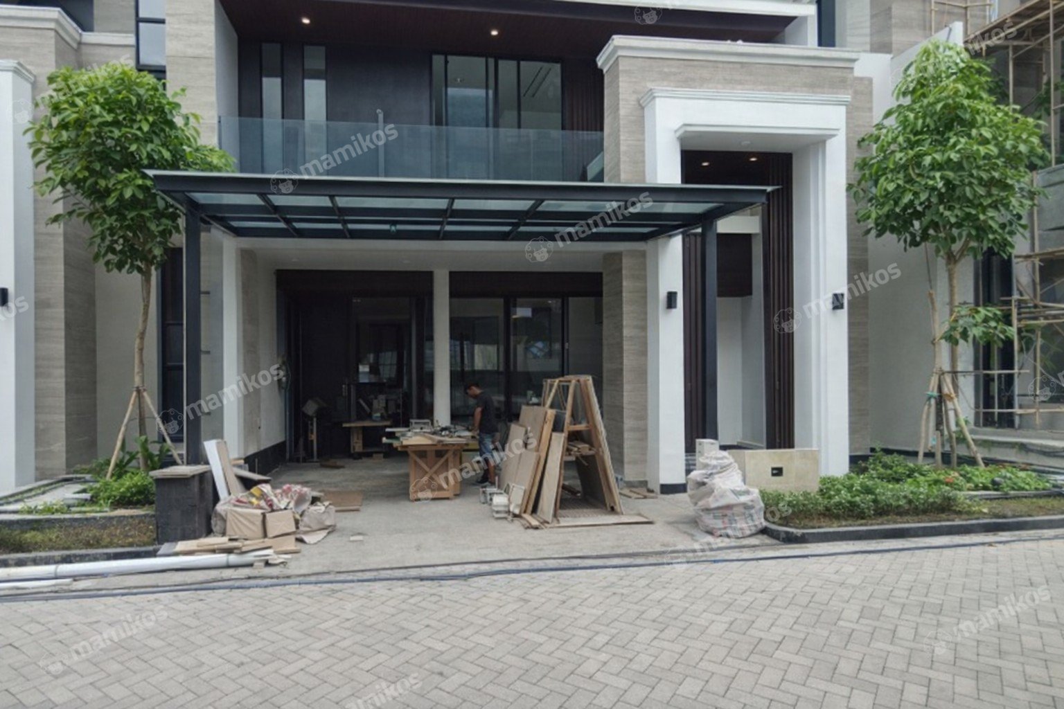 Rumah Sertifikat SHM 6 Kamar Tidur 6 Kamar Mandi Ragunan Jakarta Selatan