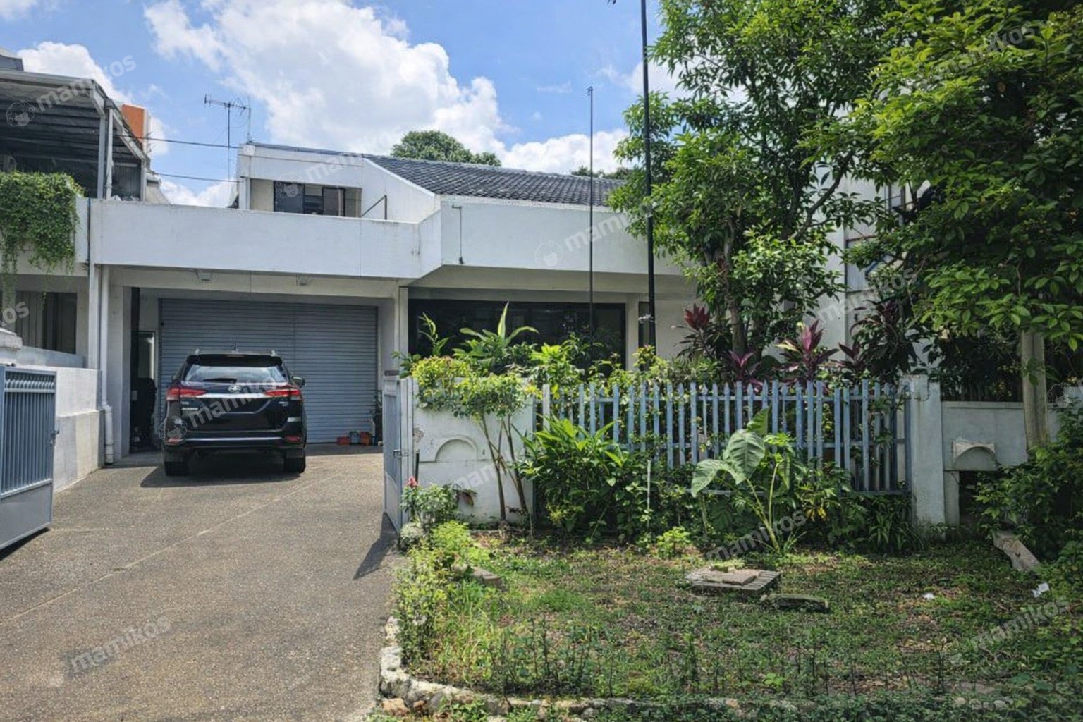 Rumah Sertifikat SHM 5 Kamar Tidur 4 Kamar Mandi Pondok Indah Jakarta Selatan
