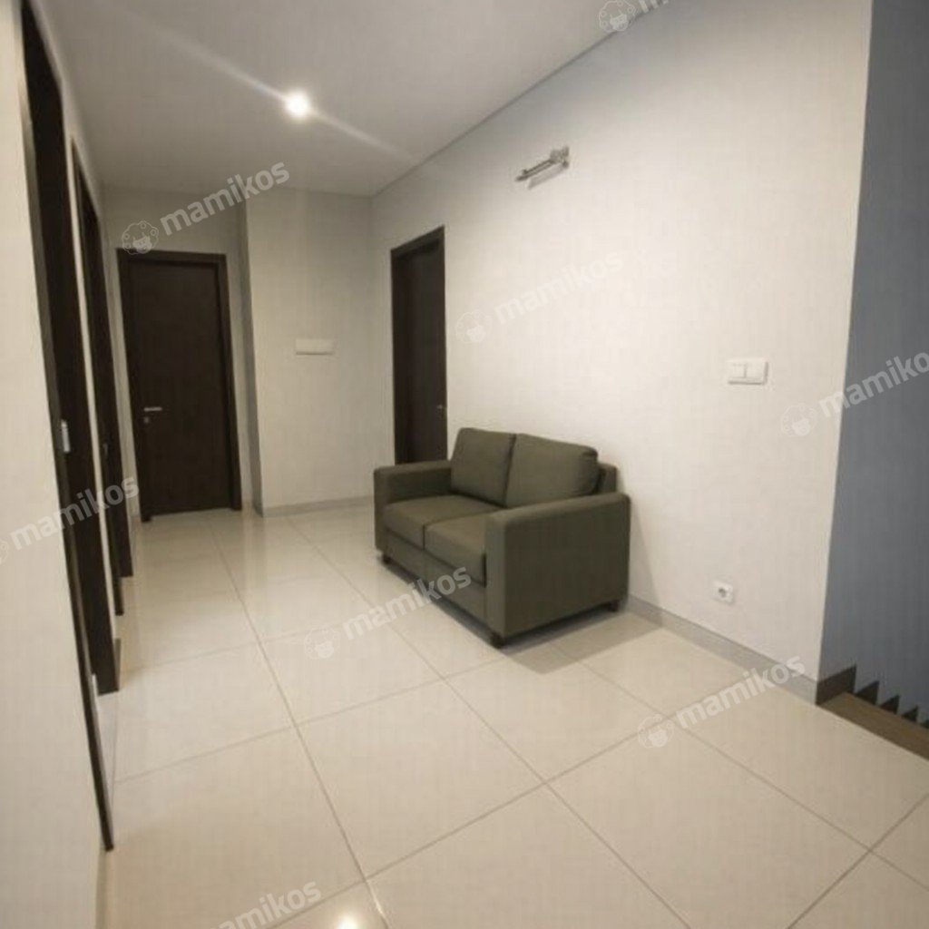 Rumah Sertifikat SHM 3 Kamar Tidur 3 Kamar Mandi Lebak Bulus Jakarta Selatan - Photo 5