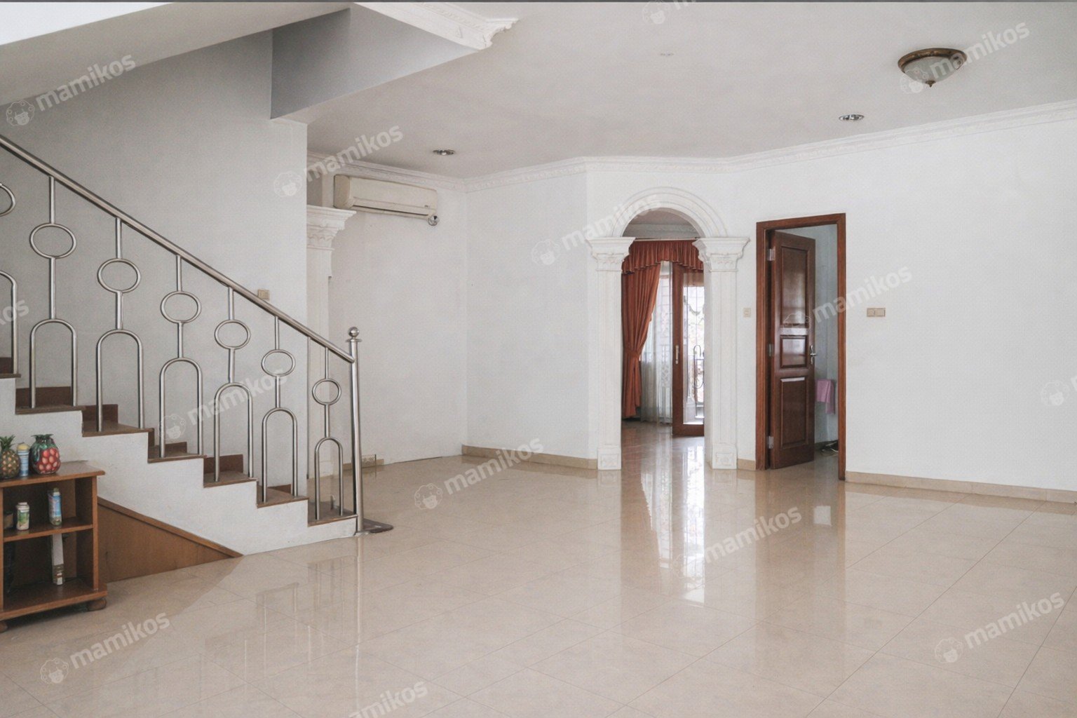 Rumah Sertifikat SHM 5 Kamar Tidur 3 Kamar Mandi Kelapa Gading Jakarta Utara