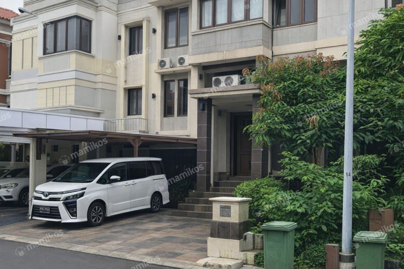 Rumah Sertifikat SHM 4 Kamar Tidur 3 Kamar Mandi Kelapa Gading Jakarta Utara