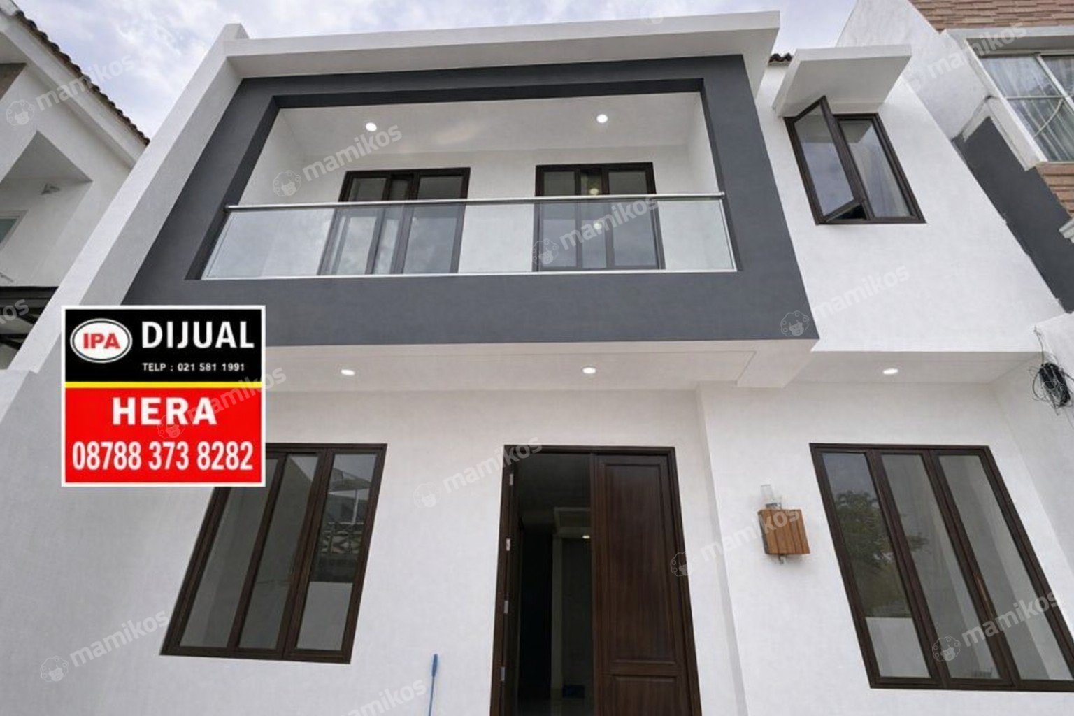 Rumah Sertifikat SHM 4 Kamar Tidur 3 Kamar Mandi Villa Meruya Jakarta Barat
