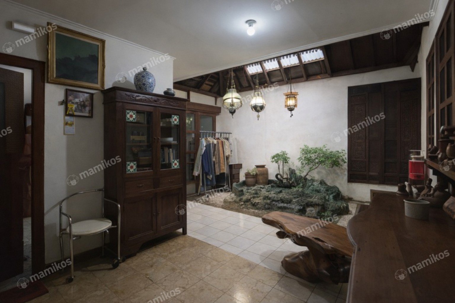 Rumah Sertifikat SHM 5 Kamar Tidur 5 Kamar Mandi Pondok Indah Jakarta Selatan