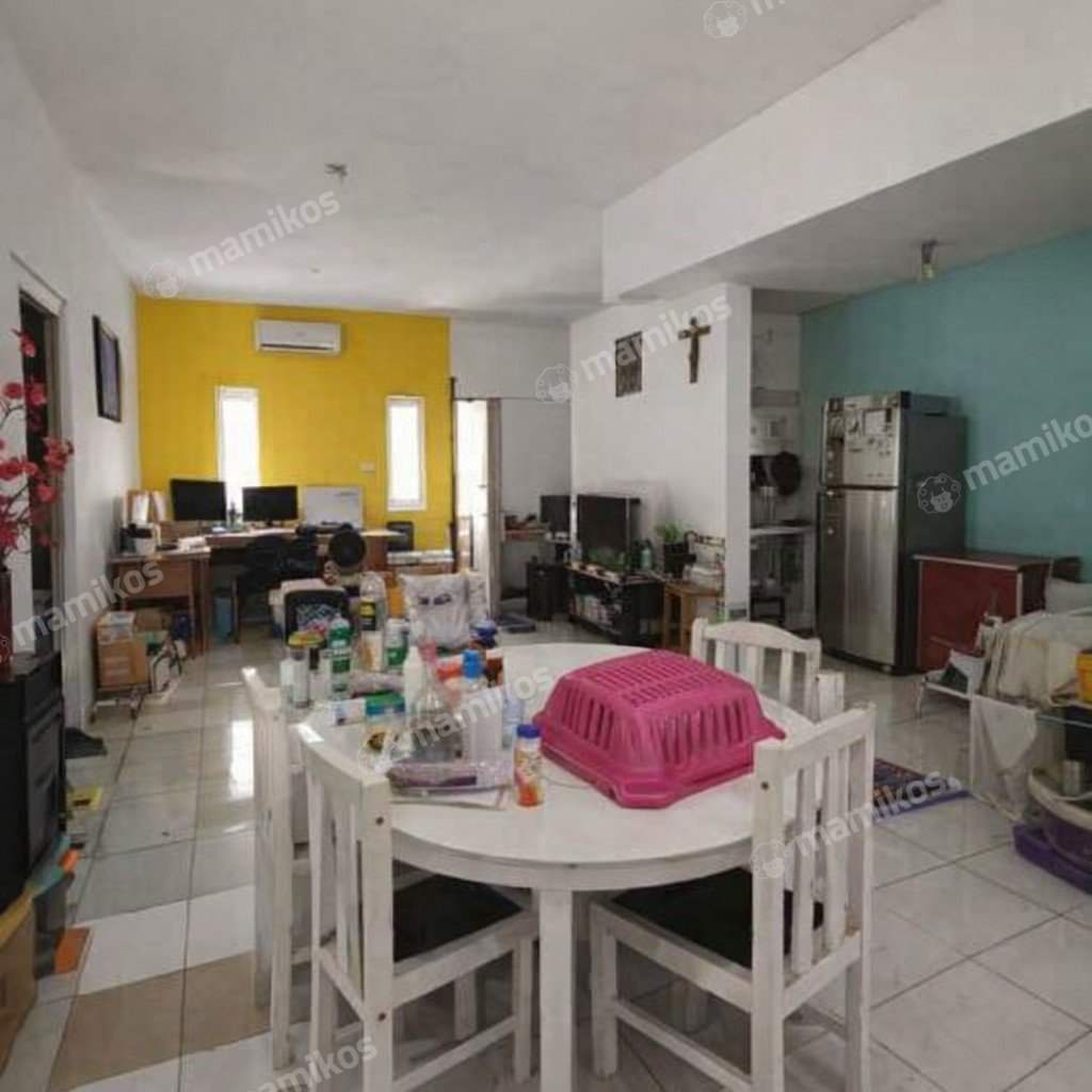 Rumah Sertifikat SHM 5 Kamar Tidur 3 Kamar Mandi Kembangan Jakarta Barat - Photo 4
