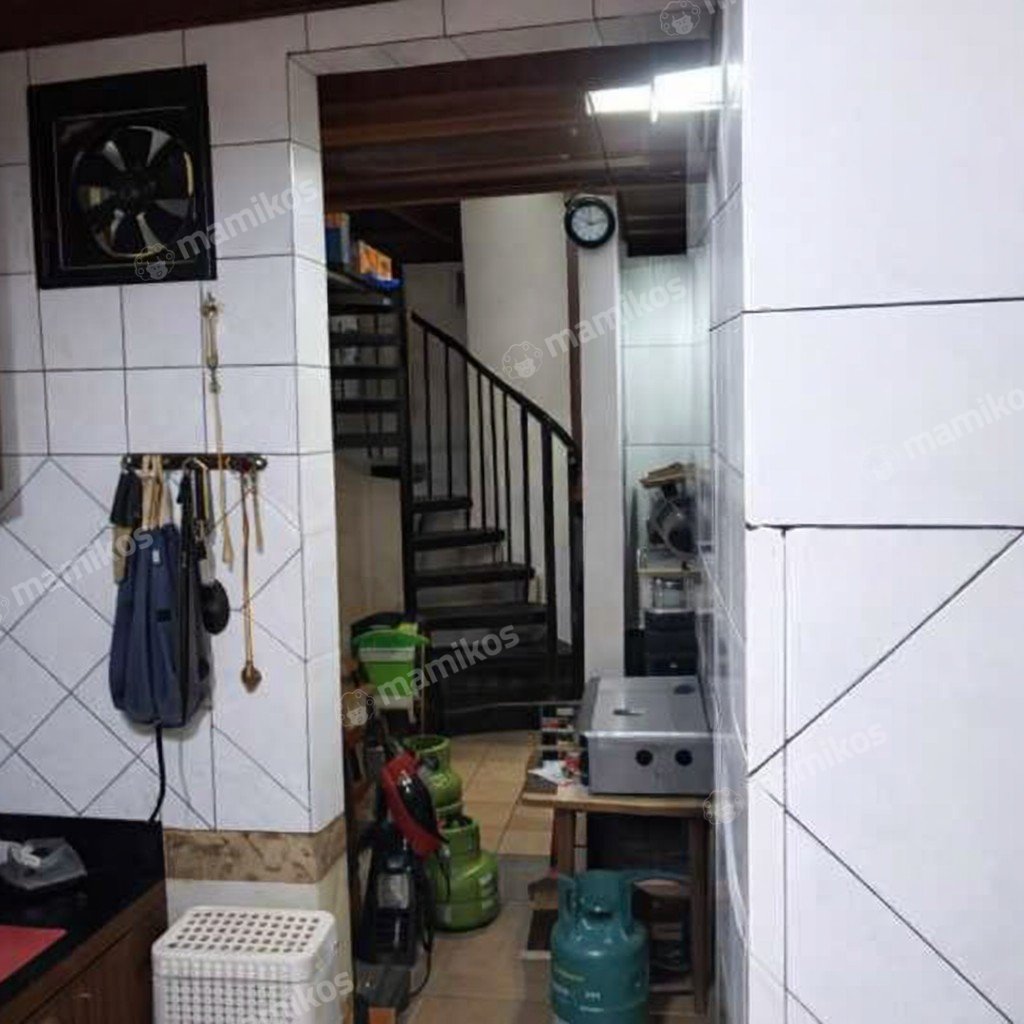 Rumah Sertifikat SHM 3 Kamar Tidur 3 Kamar Mandi Jelambar Jakarta Barat - Photo 5