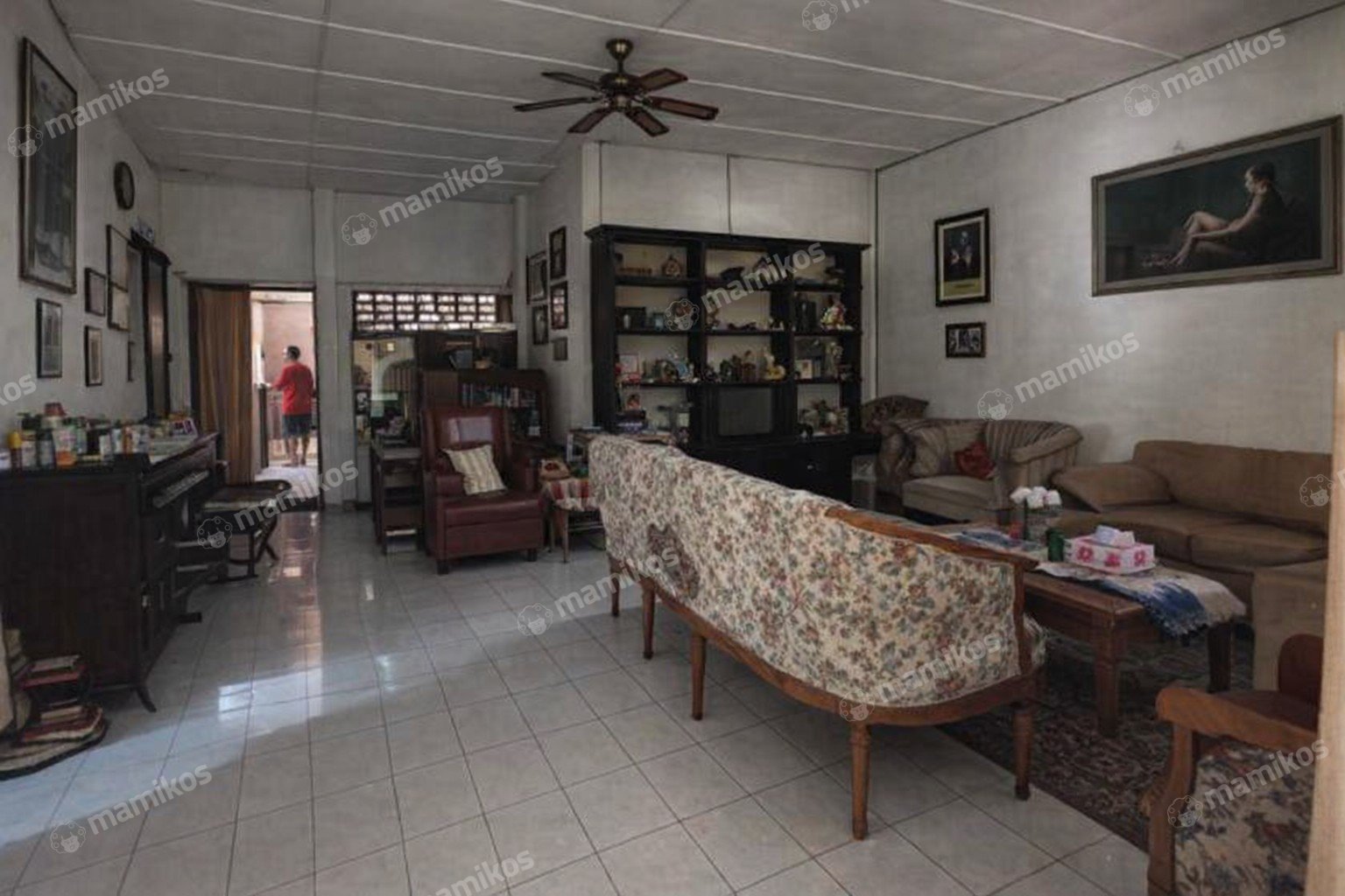Rumah Sertifikat SHM 3 Kamar Tidur 2 Kamar Mandi Kebayoran Baru Jakarta Selatan