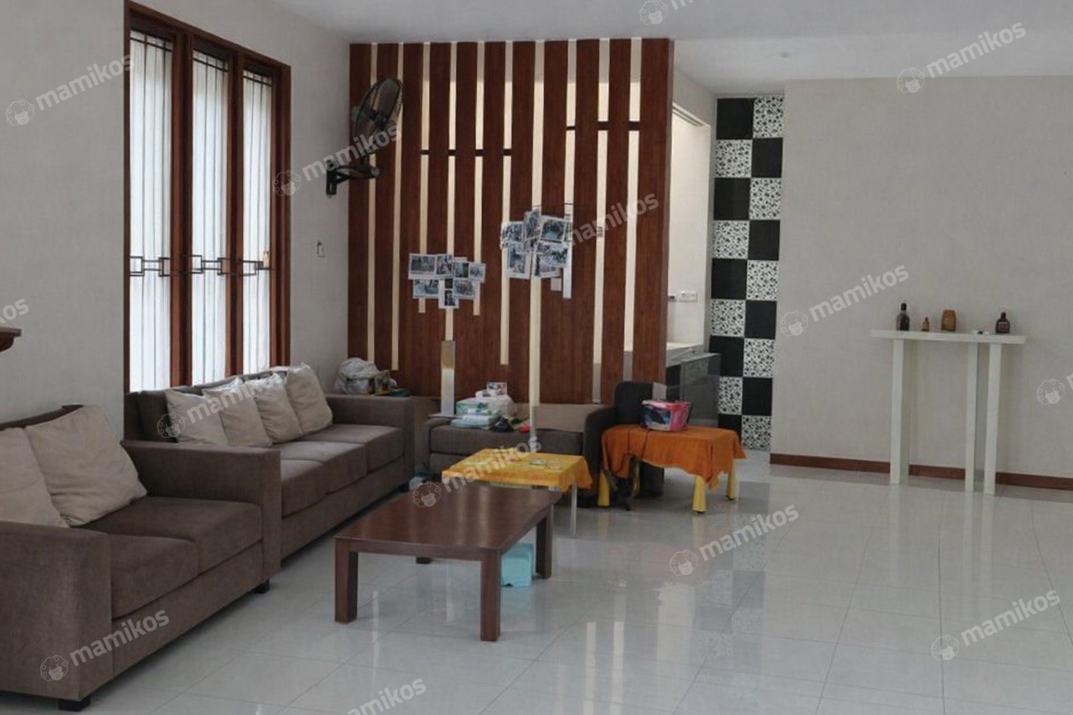 Rumah Sertifikat SHM 6 Kamar Tidur 3 Kamar Mandi Duri Kosambi Jakarta Barat
