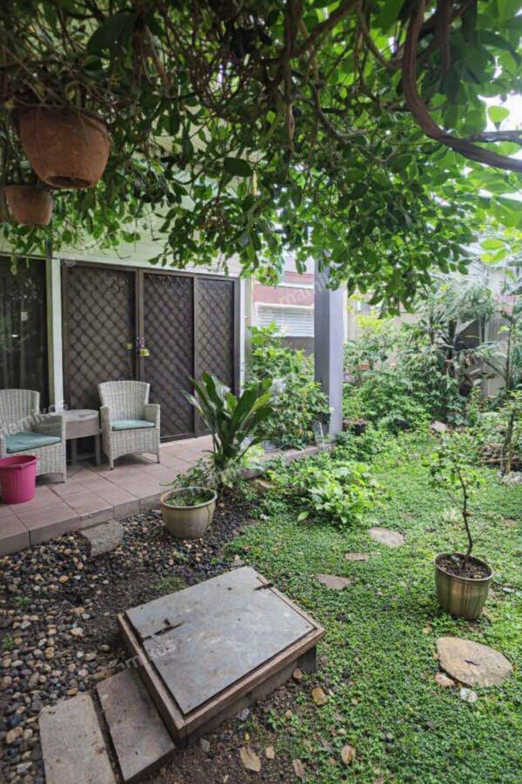 Rumah Sertifikat SHM 5 Kamar Tidur 4 Kamar Mandi Metland Menteng Jakarta Timur - Photo 2